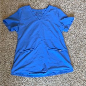 Figs scrub top